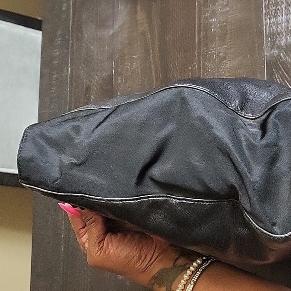 Prada shoulder bag - Picture 3 of 16